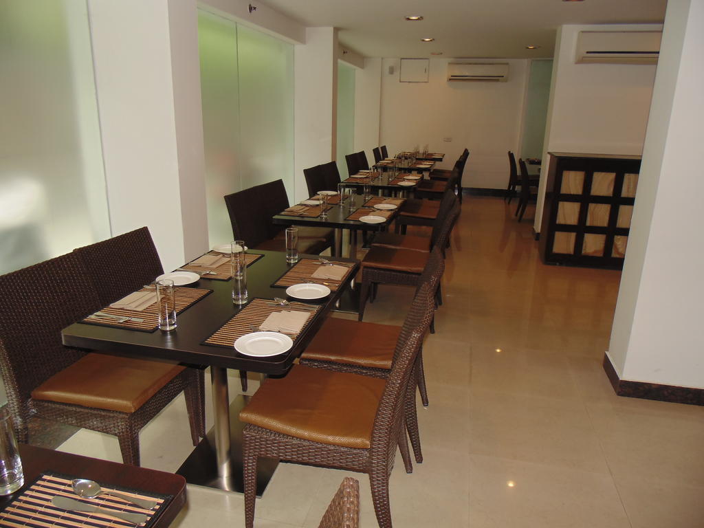 Rosemallow Hotel Nowe Delhi Zewnętrze zdjęcie